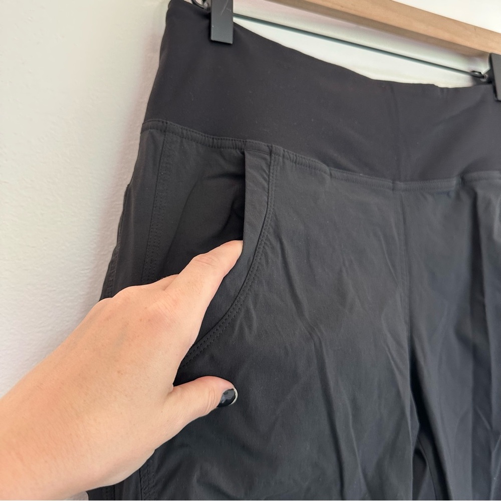 prAna Summit Joggers Black Size Medium Women’s Active Hiking Pants Athleisure - Picture 6 of 12